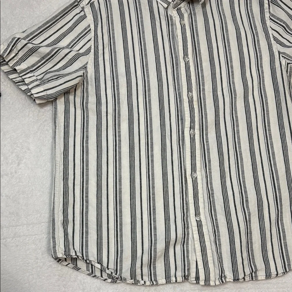Banana Republic Striped Casual Button Down Shirt